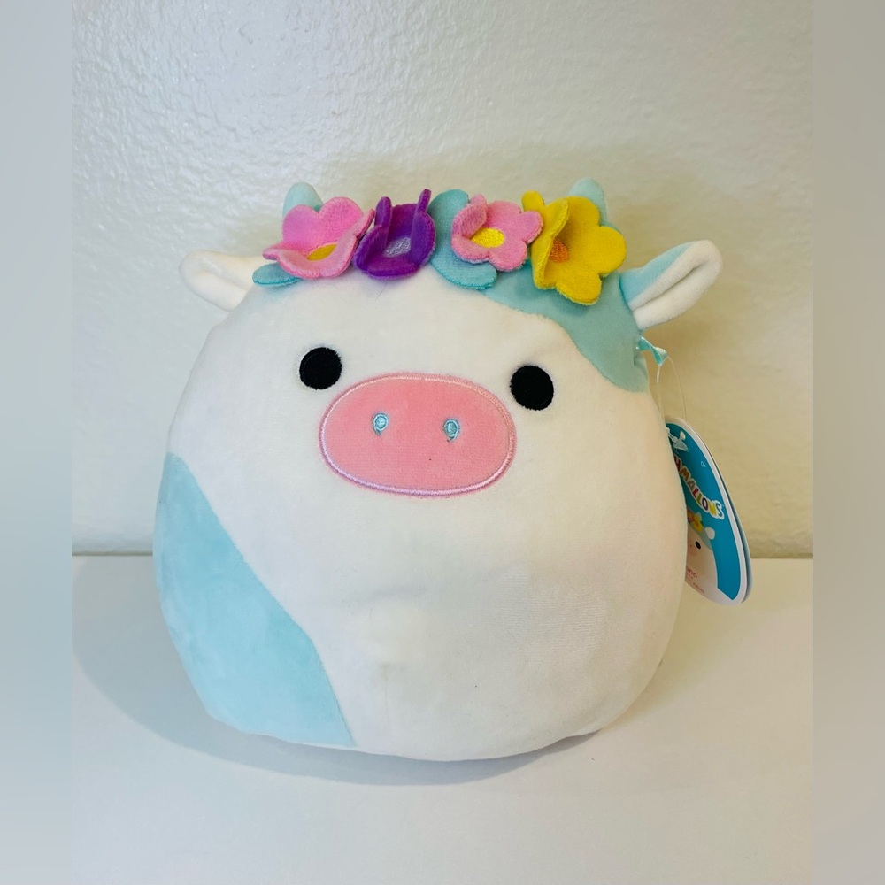 Squishmallows NWT Belana The Cow White‎ with Flower Crown Plush Toy Size 8”